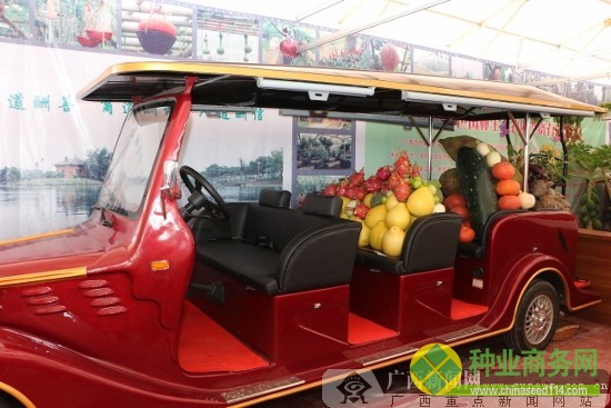 2012中國(guó)-東盟(百色)現(xiàn)代農(nóng)業(yè)展示交易會(huì)盛大開(kāi)幕