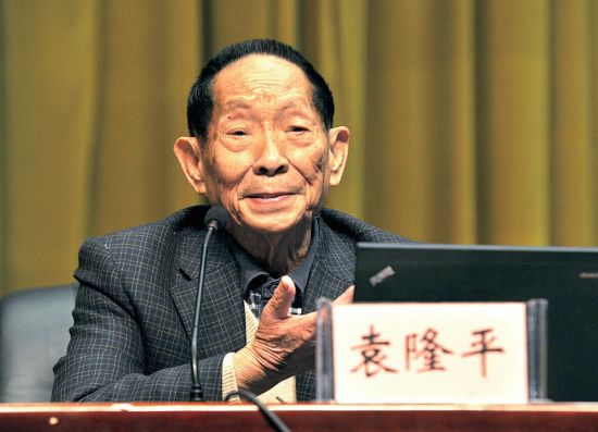 　　支招河南：借鑒雜交水稻，早日研究出&ldquo;超級(jí)麥&rdquo;