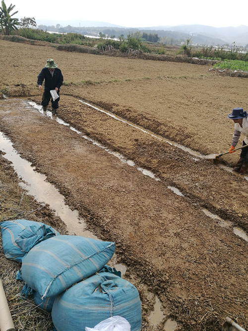 圖片其版權(quán)均歸原作者所有，未經(jīng)許可嚴(yán)禁轉(zhuǎn)載或建立鏡像，如需轉(zhuǎn)載，請與作者或本站聯(lián)系