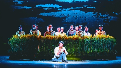 良種的培育溫暖的光——音樂劇《袁隆平》觀后 良種的培育溫暖的光——音樂劇《袁隆平》觀后